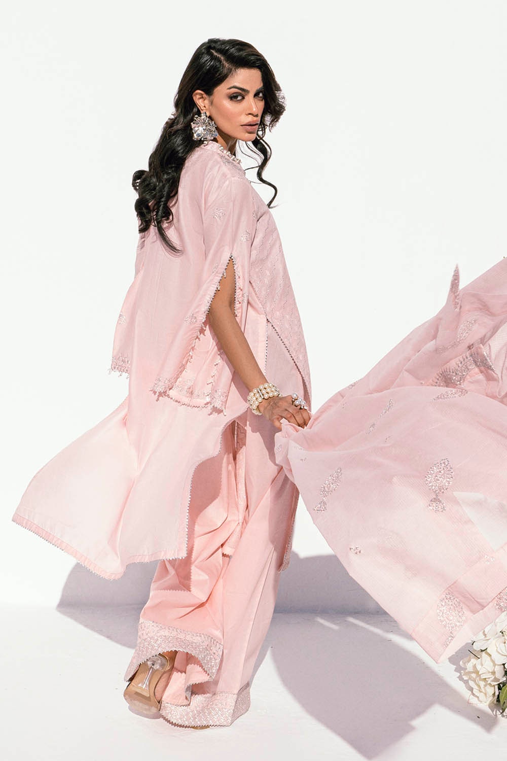 Gul Ahmed | Gul Nilofer 25 | DN-42042 - by - Libasekhas UK - Registered Vendor of : Gul Ahmed - 100% Original Designer Dresss