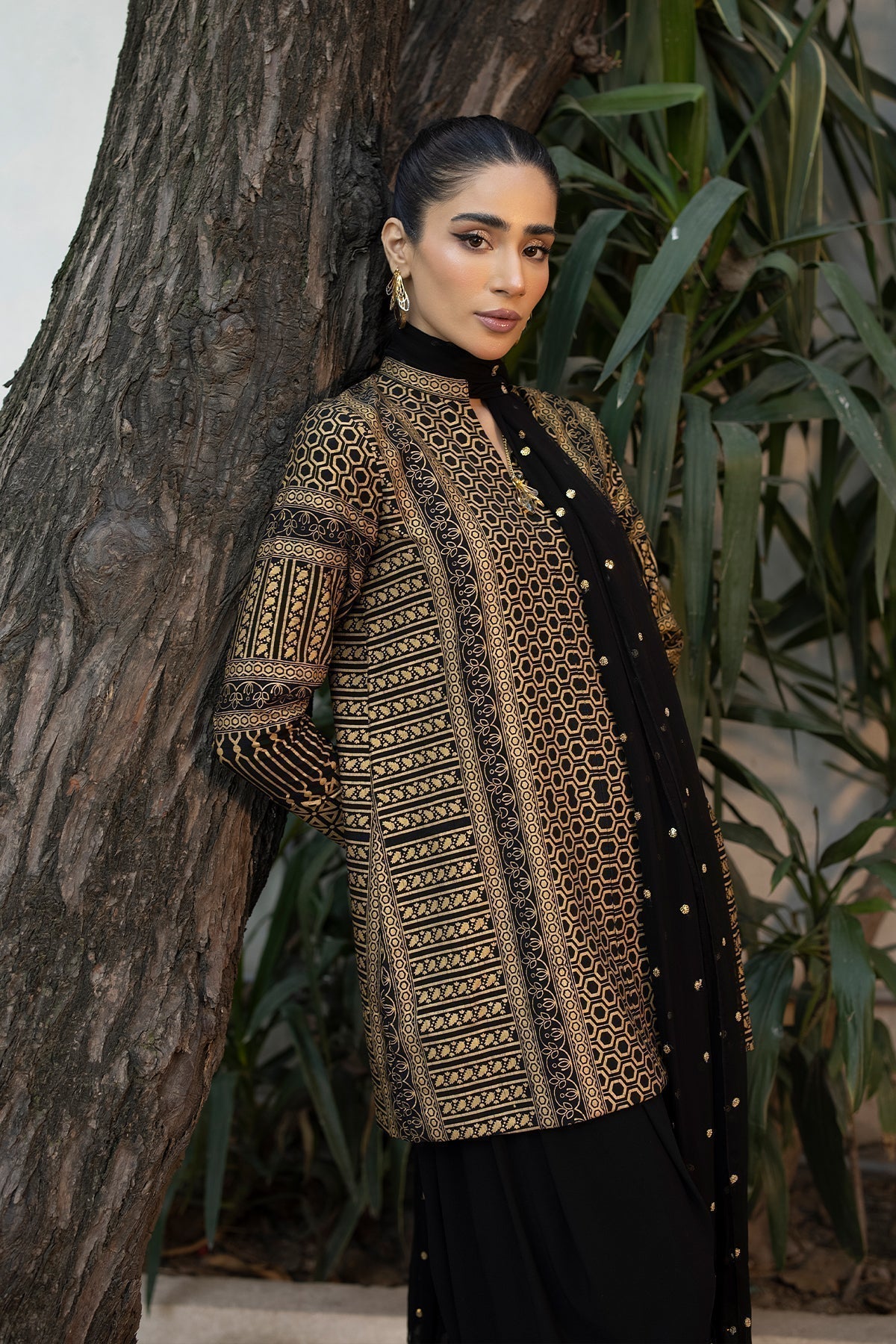 Erum Khan | Shahzeen Eid Collection | SUNSET - by - Libasekhas UK - Registered Vendor of : Erum Khan - 100% Original Designer Dresss