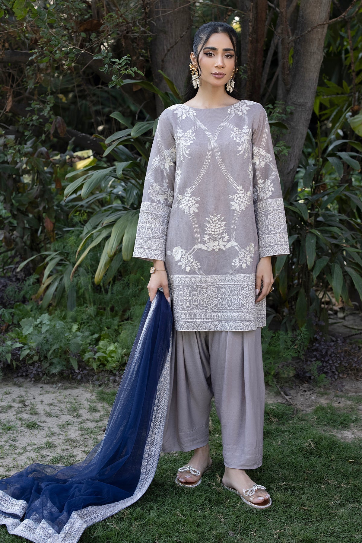 Erum Khan | Shahzeen Eid Collection | KIWI - by - Libasekhas UK - Registered Vendor of : Erum Khan - 100% Original Designer Dresss