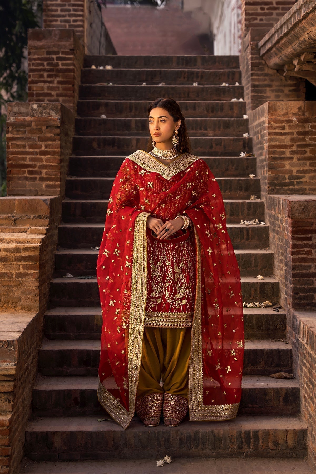 Erum Khan | Shezadian Luxe Formals | CHAND BAI - by - Libasekhas UK - Registered Vendor of : Erum Khan - 100% Original Designer Dresss