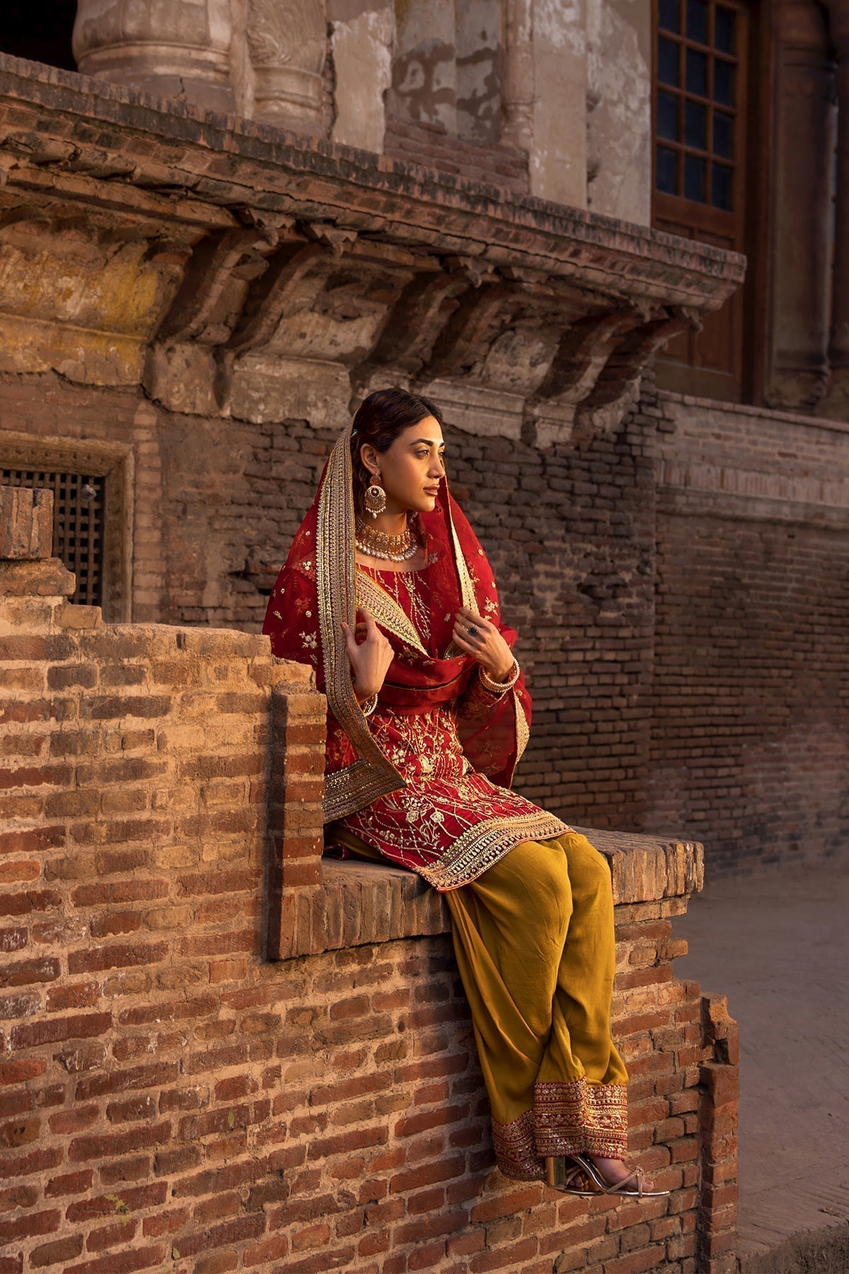 Erum Khan | Shezadian Luxe Formals | CHAND BAI - by - Libasekhas UK - Registered Vendor of : Erum Khan - 100% Original Designer Dresss