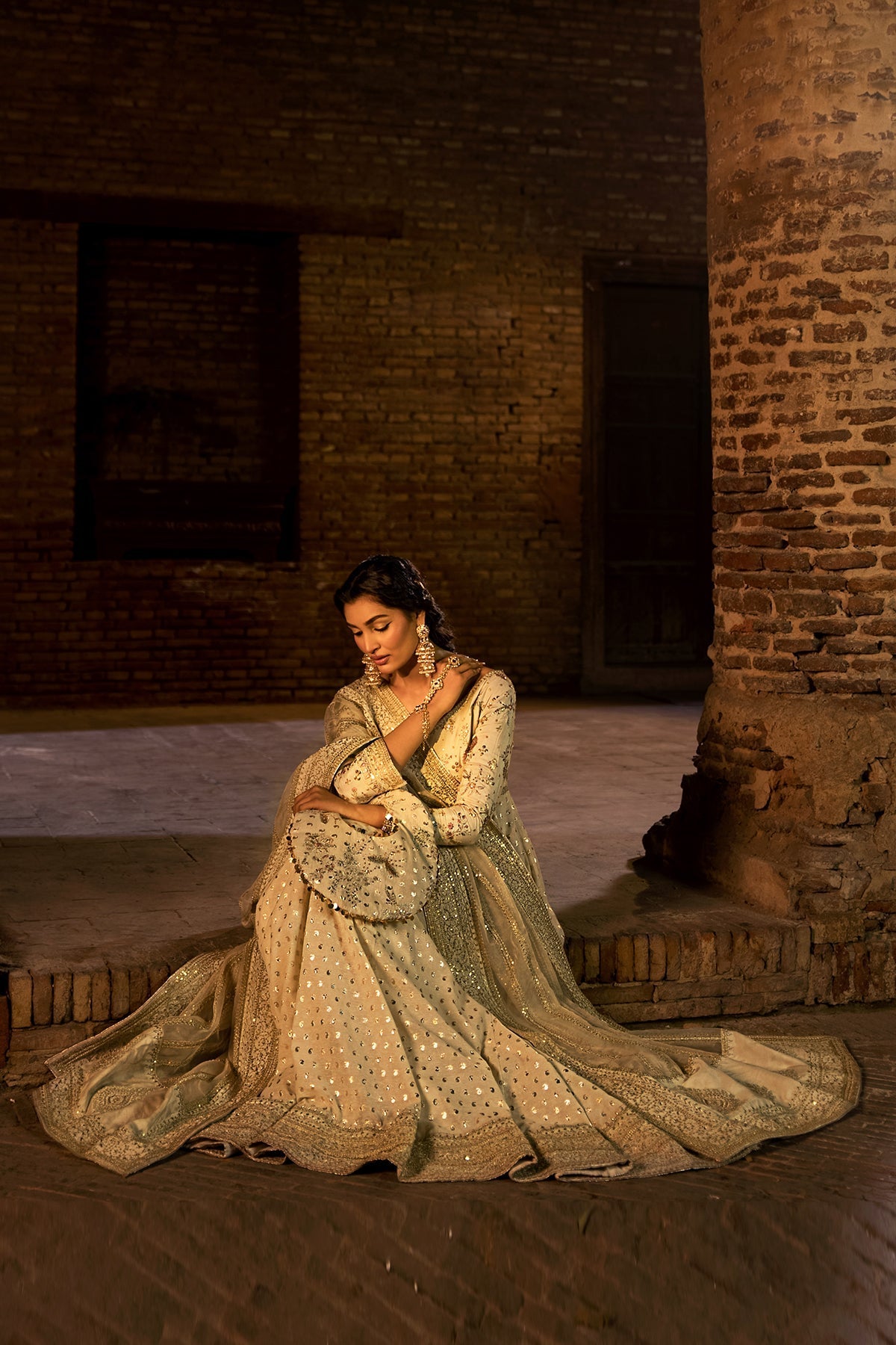 Erum Khan | Shezadian Luxe Formals | BADSHAH BEGUM - by - Libasekhas UK - Registered Vendor of : Erum Khan - 100% Original Designer Dresss