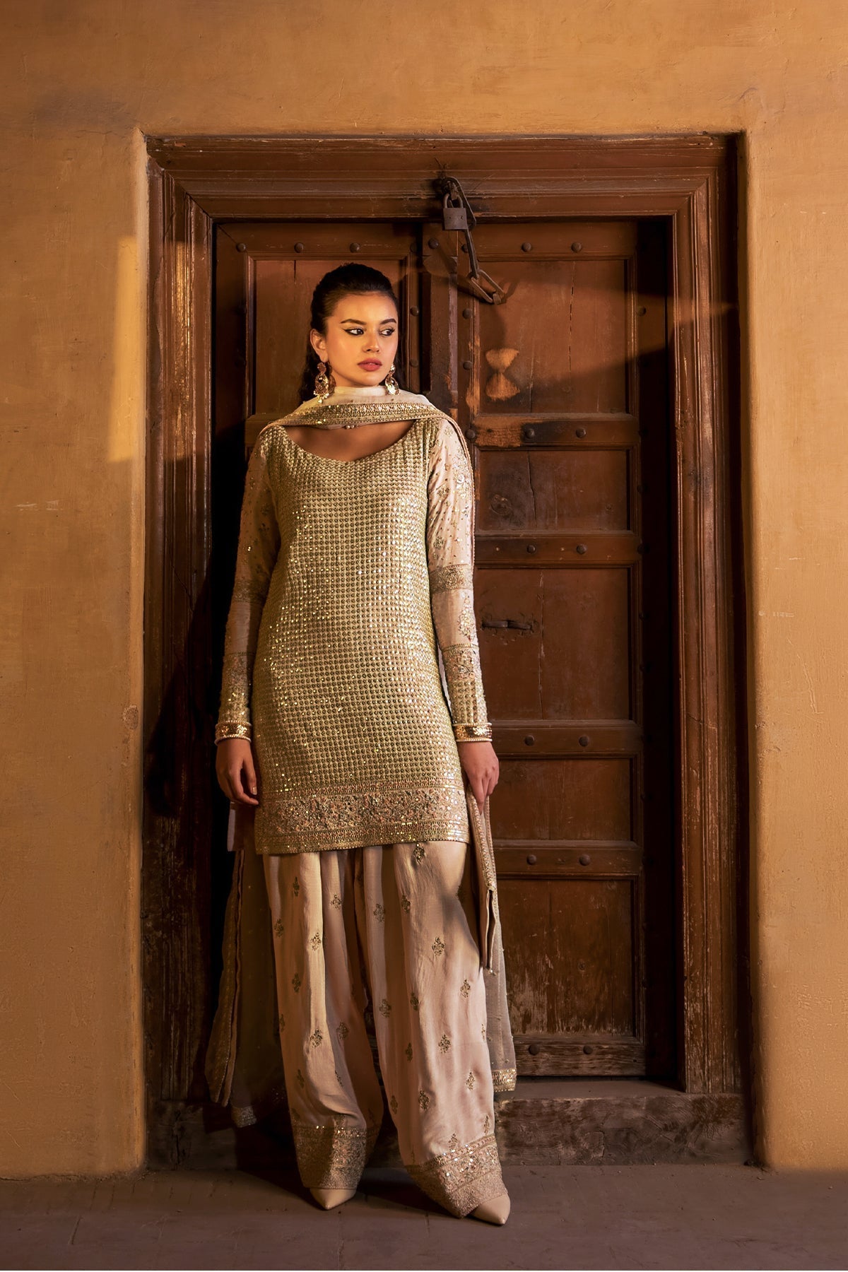 Erum Khan | Shezadian Luxe Formals | ZEB UN NISA - by - Libasekhas UK - Registered Vendor of : Erum Khan - 100% Original Designer Dresss