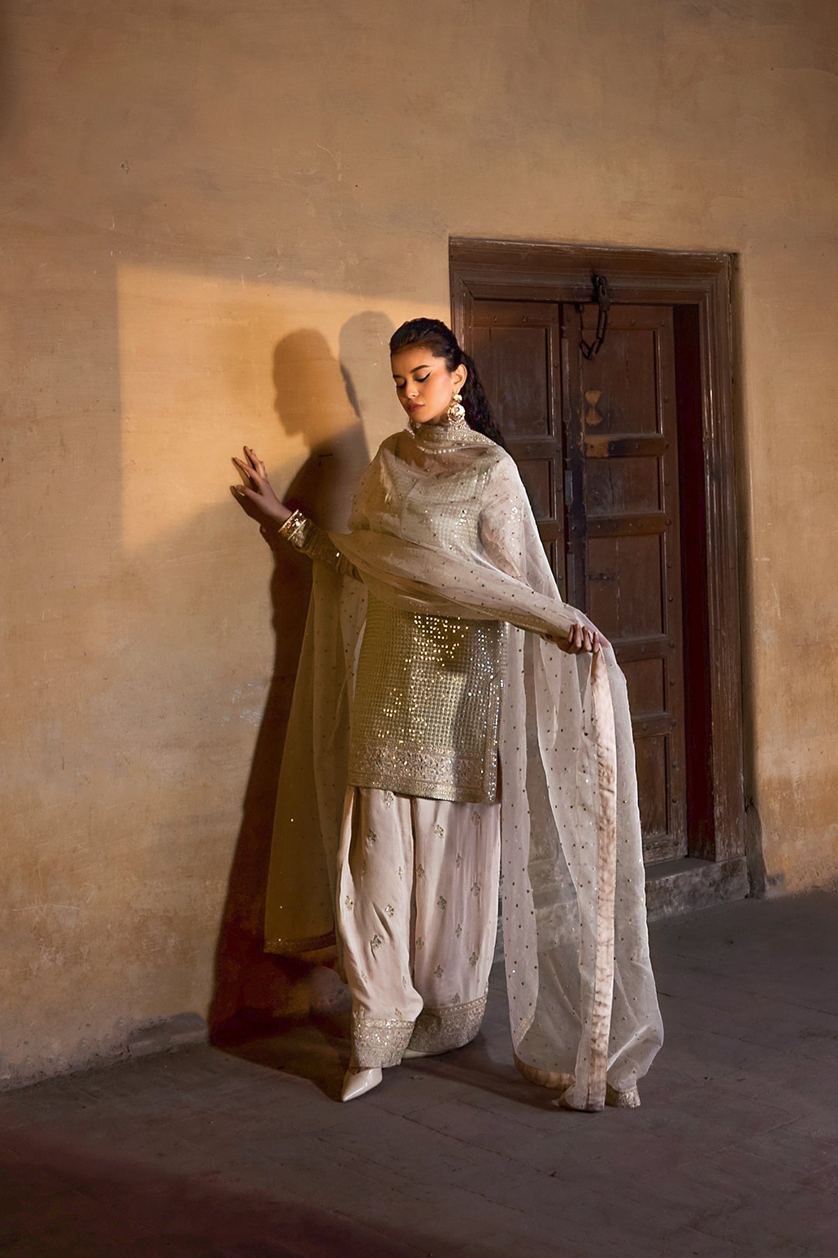 Erum Khan | Shezadian Luxe Formals | ZEB UN NISA - by - Libasekhas UK - Registered Vendor of : Erum Khan - 100% Original Designer Dresss