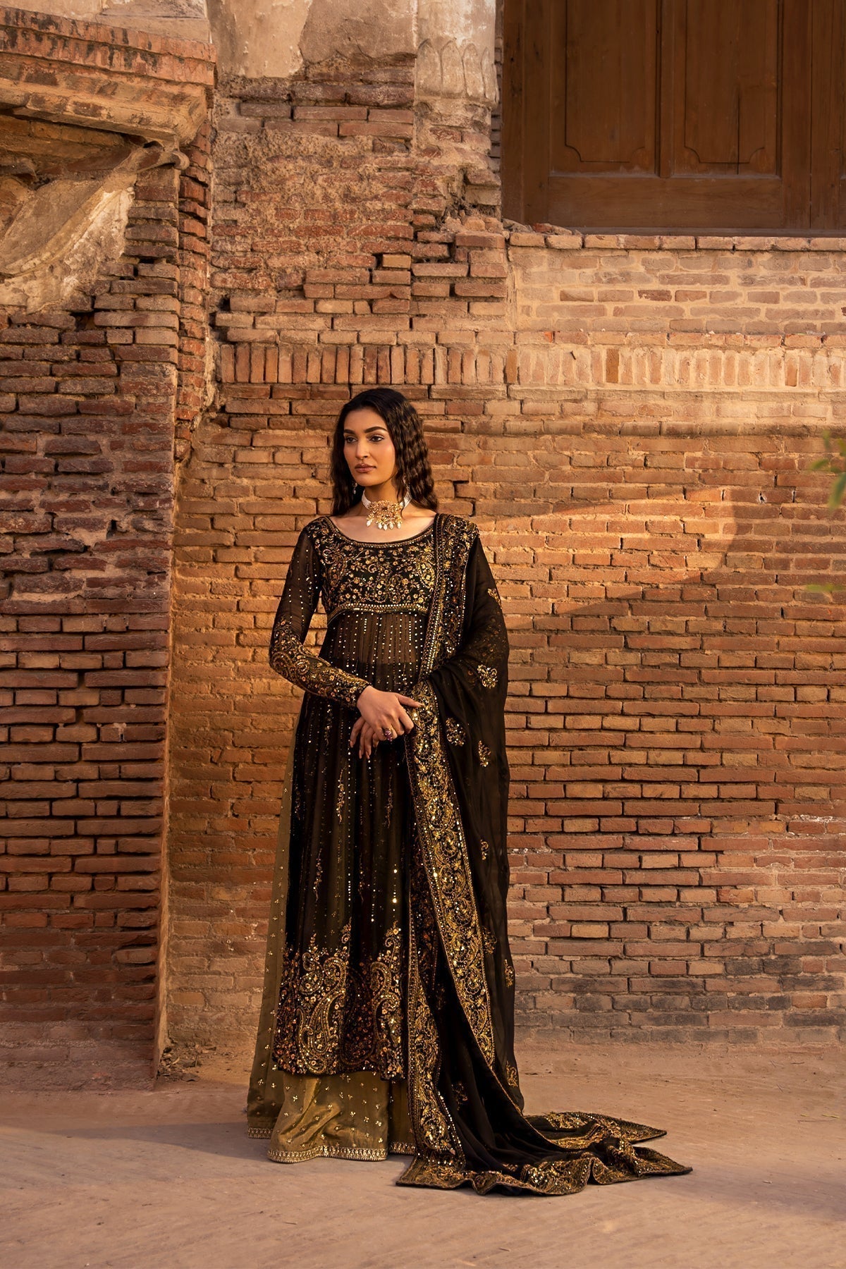Erum Khan | Shezadian Luxe Formals | ZEENAT - by - Libasekhas UK - Registered Vendor of : Erum Khan - 100% Original Designer Dresss