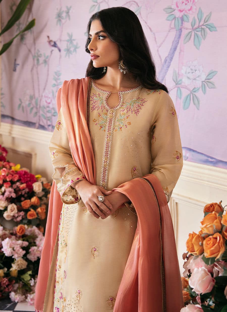 Farah Talib Aziz | Mayna Festive Luxe | NAROOD GOLD - by - Libasekhas UK - Registered Vendor of : Farah Talib Aziz - 100% Original Designer Dresss