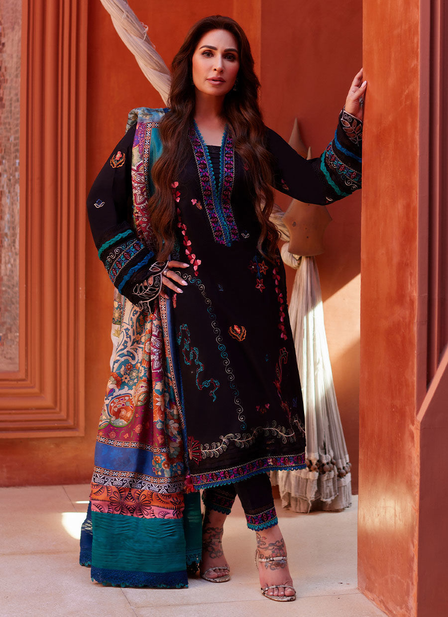 Farah Talib Aziz | Suay Lawn 24 | ILARIA BLACK - by - Libasekhas UK - Registered Vendor of : Farah Talib Aziz - 100% Original Designer Dresss