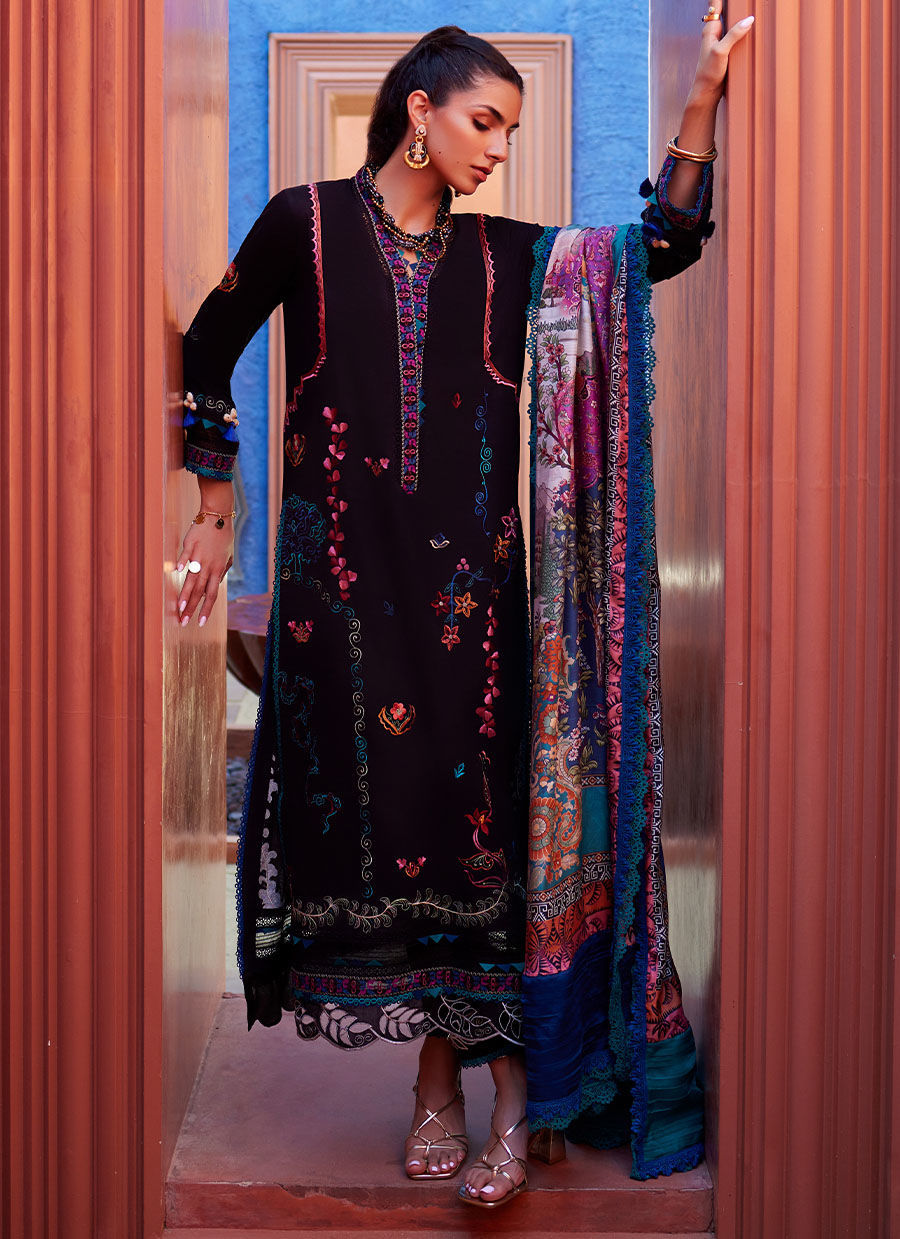 Farah Talib Aziz | Suay Lawn 24 | ILARIA BLACK - by - Libasekhas UK - Registered Vendor of : Farah Talib Aziz - 100% Original Designer Dresss