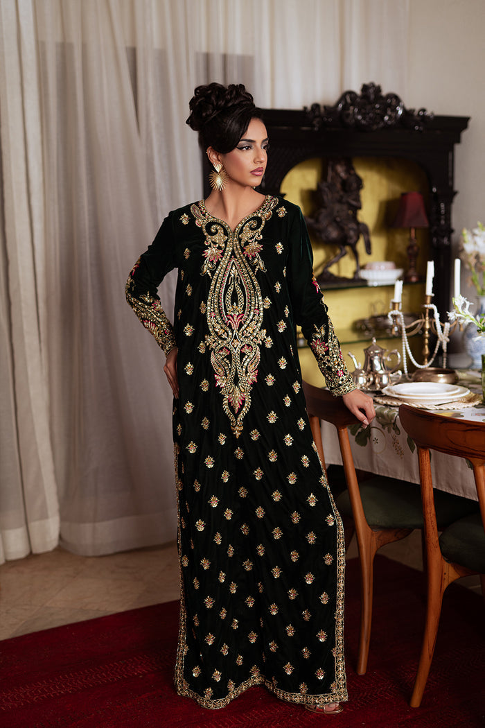 Saira Rizwan | Velvet Pret 25 | EMERA-SRVP25-10 - by Libasekhas UK - Registered Vendor of : Saira Rizwan - 100% Original Designer Dress