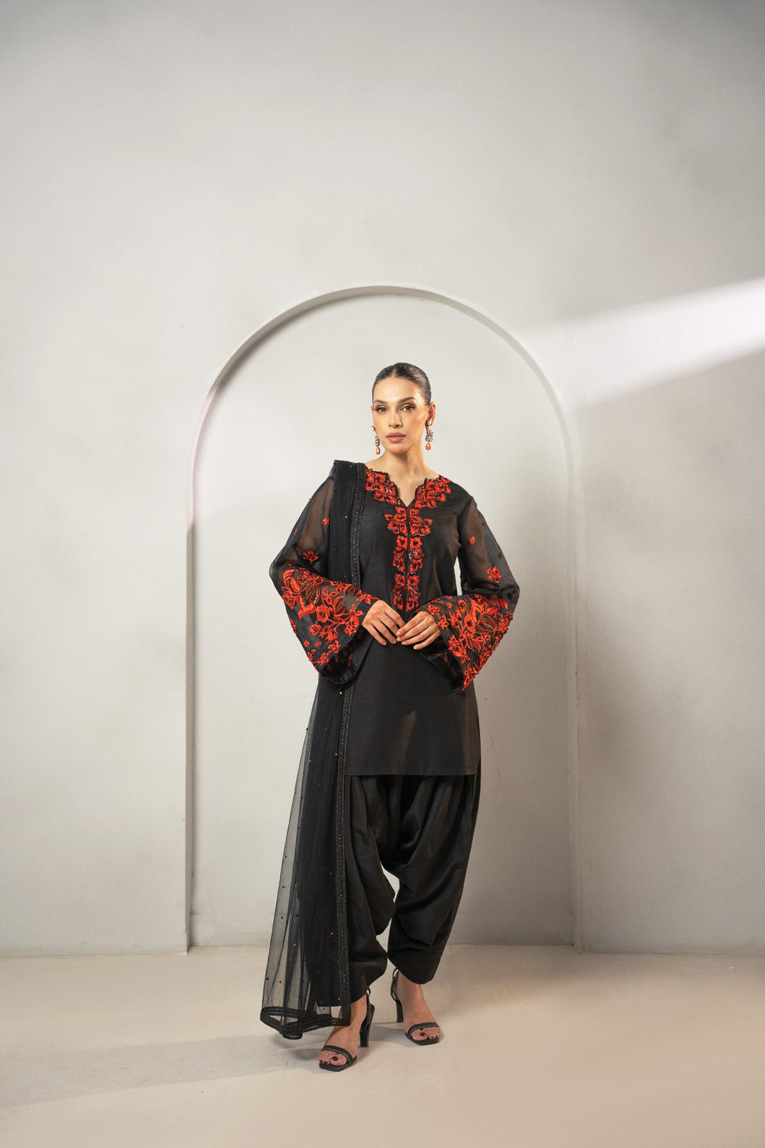 Fozia Khalid | Dilkash Festive Wear 25 | Ayra - by Libasekhas UK - Registered Vendor of : Fozia Khalid - 100% Original Designer Dress