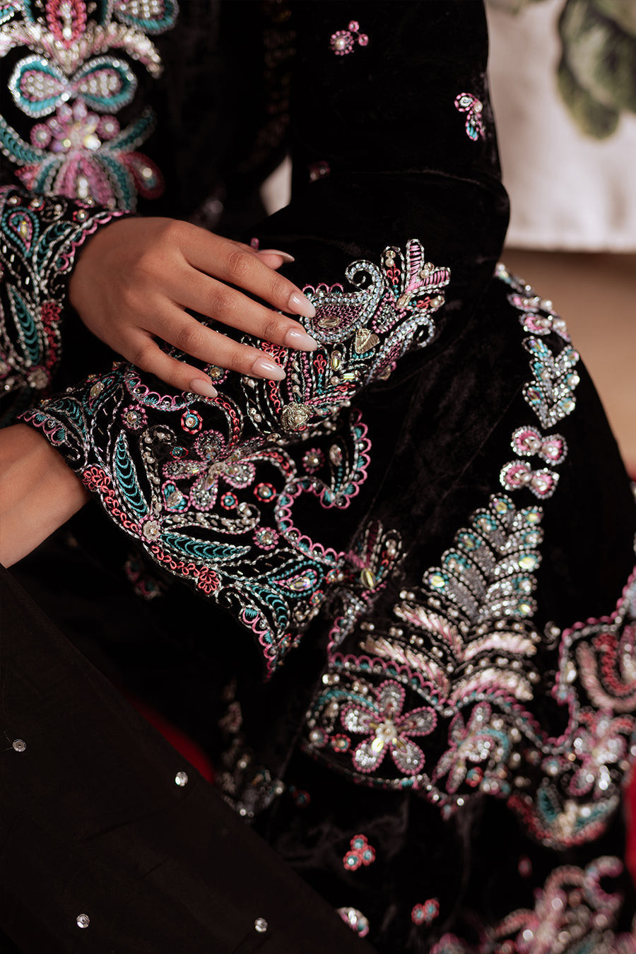 Saira Rizwan | Velvet Pret 25 | ZARQ-SRVP25-03 - by Libasekhas UK - Registered Vendor of : Saira Rizwan - 100% Original Designer Dress