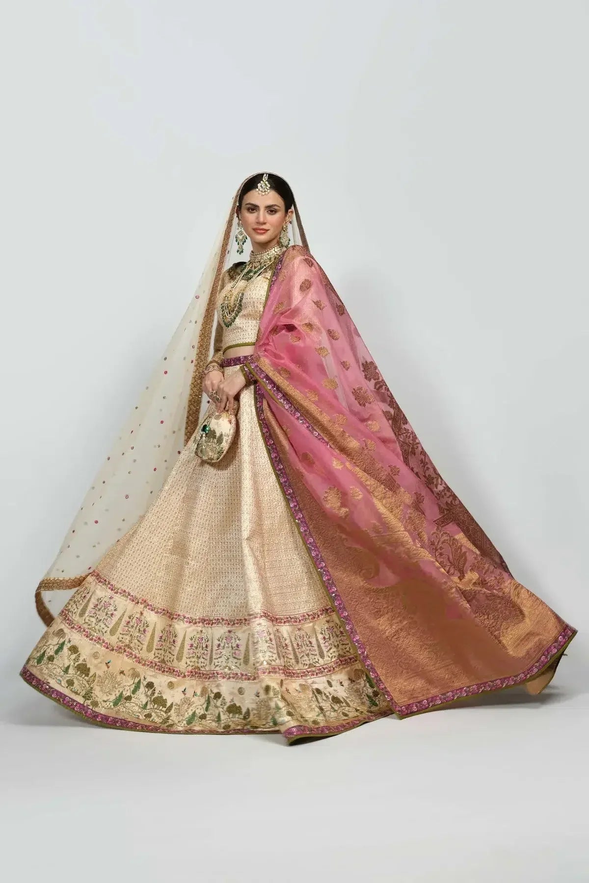 Fahad Hussayn | National Sport Casbah | Gharoli - by - Libasekhas UK - Registered Vendor of : Fahad Hussayn - 100% Original Designer Dresss