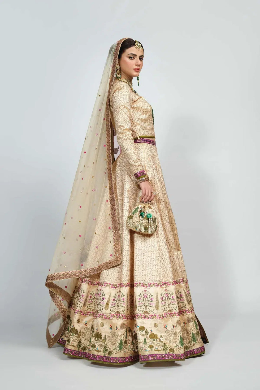 Fahad Hussayn | National Sport Casbah | Gharoli - by - Libasekhas UK - Registered Vendor of : Fahad Hussayn - 100% Original Designer Dresss