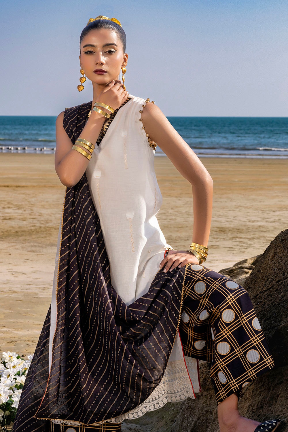 Gul Ahmed | Taara 25 | MJ-42052 - by - Libasekhas UK - Registered Vendor of : Gul Ahmed - 100% Original Designer Dresss