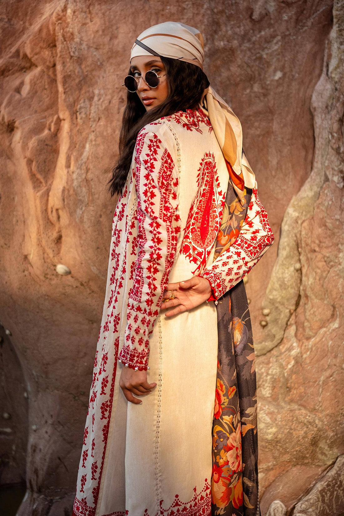 Sana Safinaz | Mahay Spring 24 | H241-006B-2BS - Libasekhas