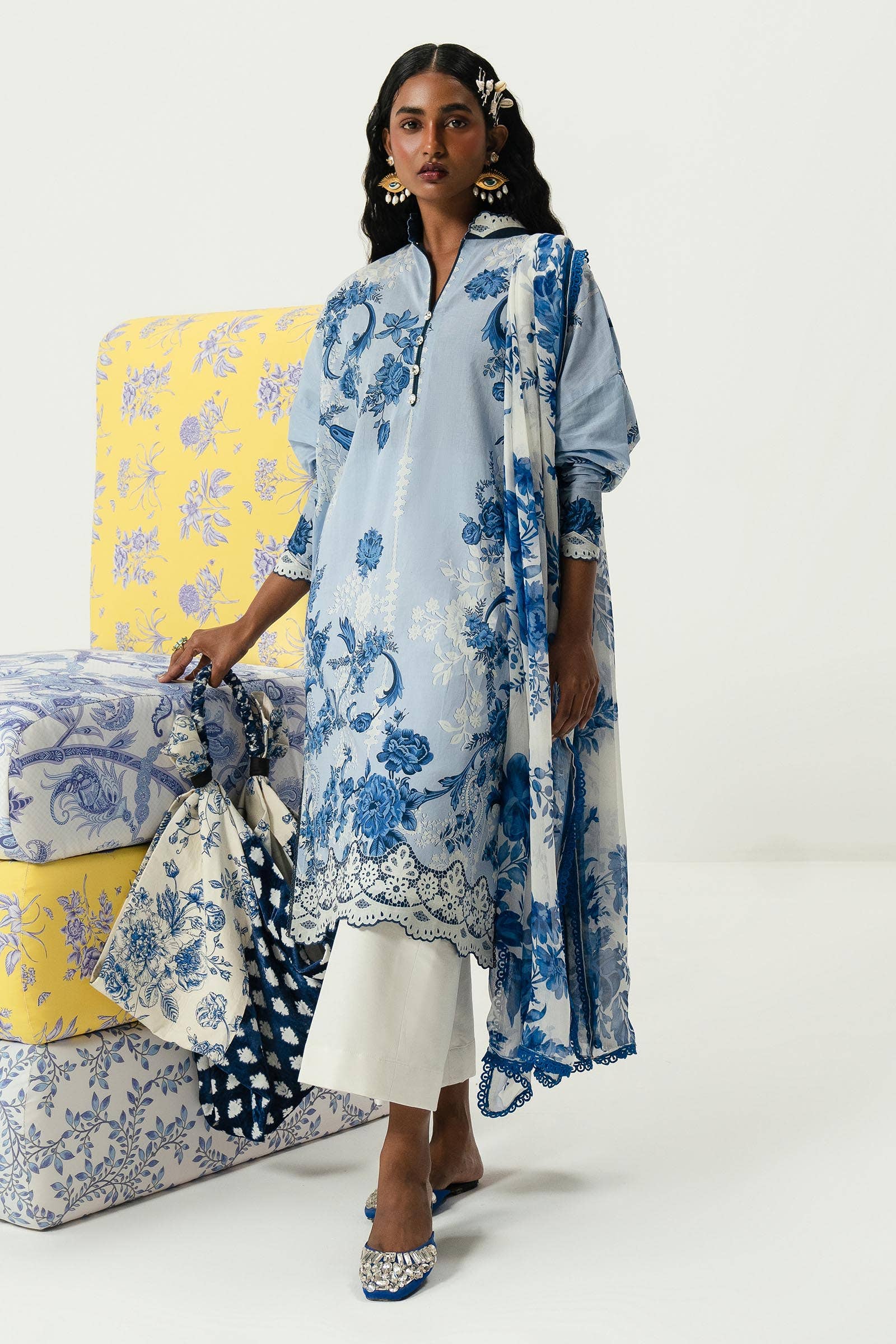 Sana Safinaz | Mahay Summer Lawn 24 | S-31 - by - Libasekhas UK - Registered Vendor of : Sana Safinaz - 100% Original Designer Dresss