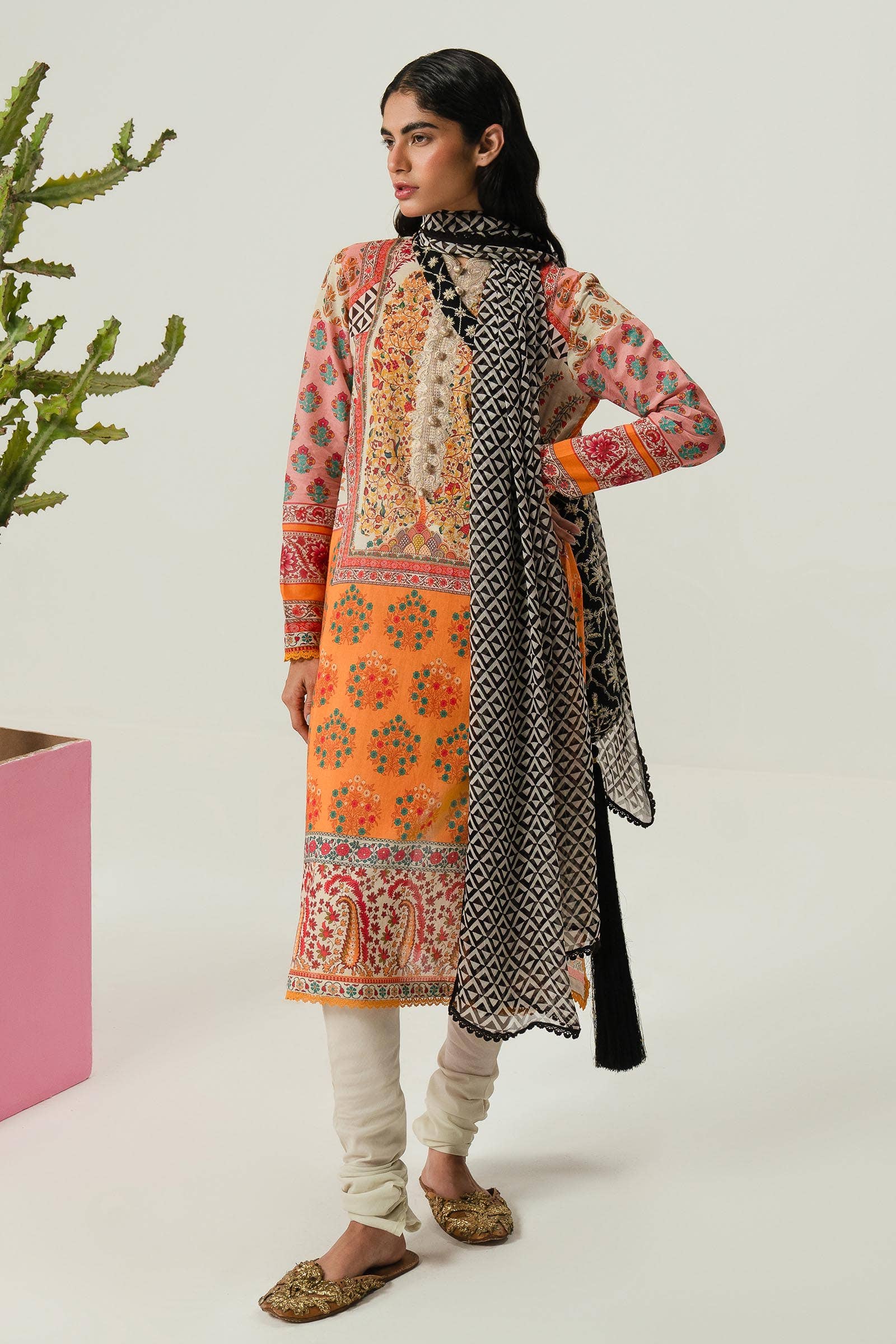 Sana Safinaz | Mahay Summer Lawn 24 | S-25 - by - Libasekhas UK - Registered Vendor of : Sana Safinaz - 100% Original Designer Dresss