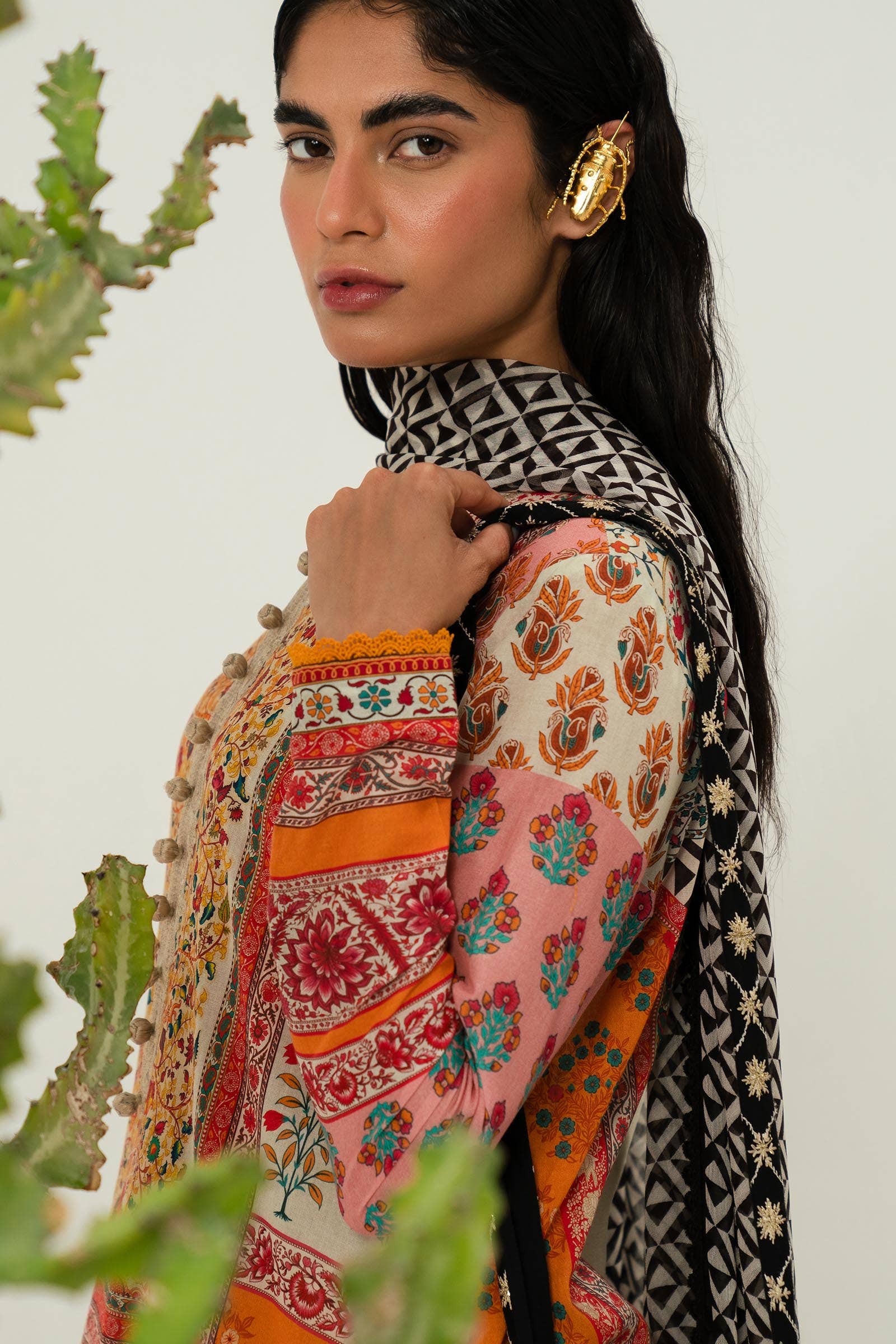 Sana Safinaz | Mahay Summer Lawn 24 | S-25 - by - Libasekhas UK - Registered Vendor of : Sana Safinaz - 100% Original Designer Dresss