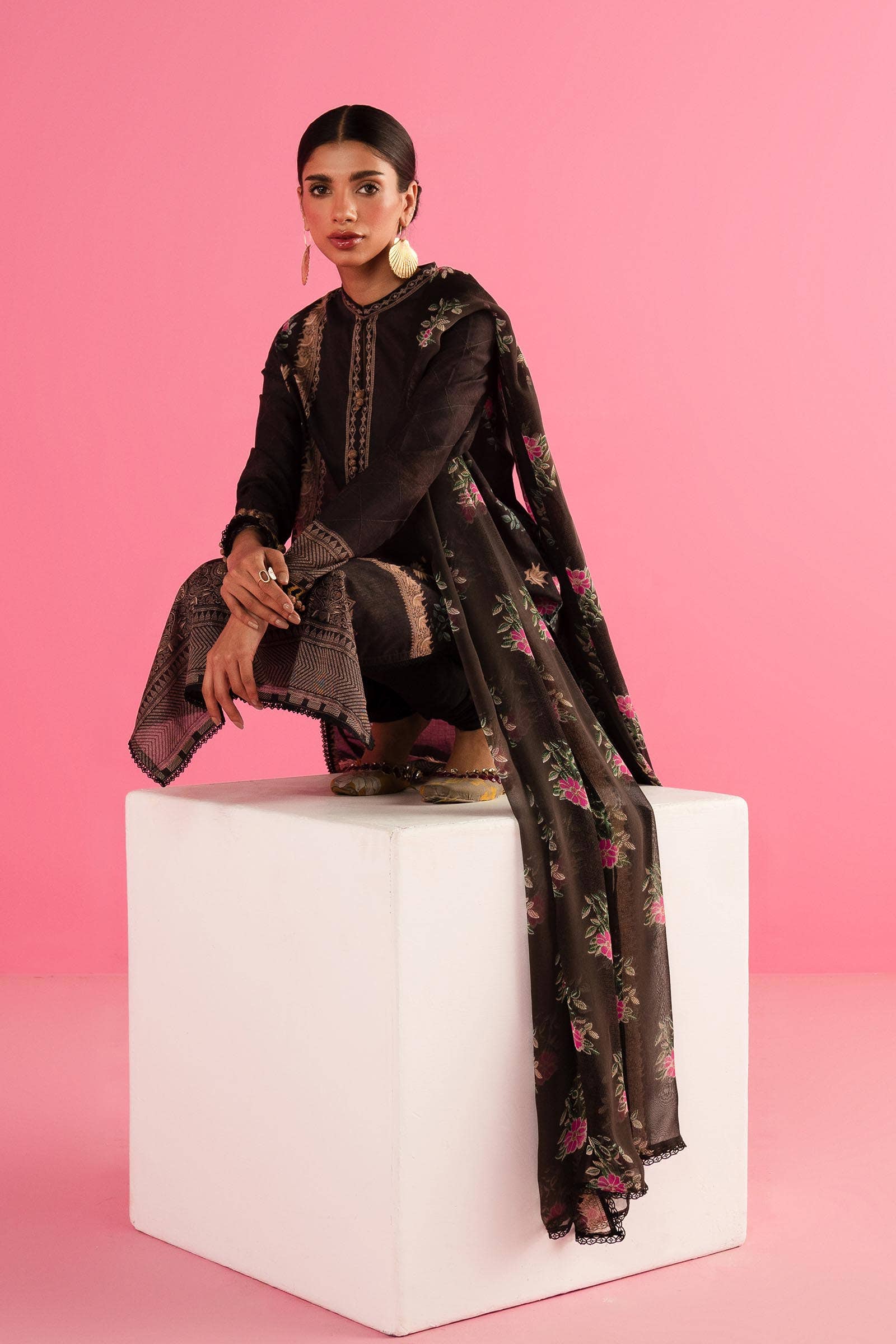 Sana Safinaz | Mahay Summer Lawn 24 | S-21 - by - Libasekhas UK - Registered Vendor of : Sana Safinaz - 100% Original Designer Dresss
