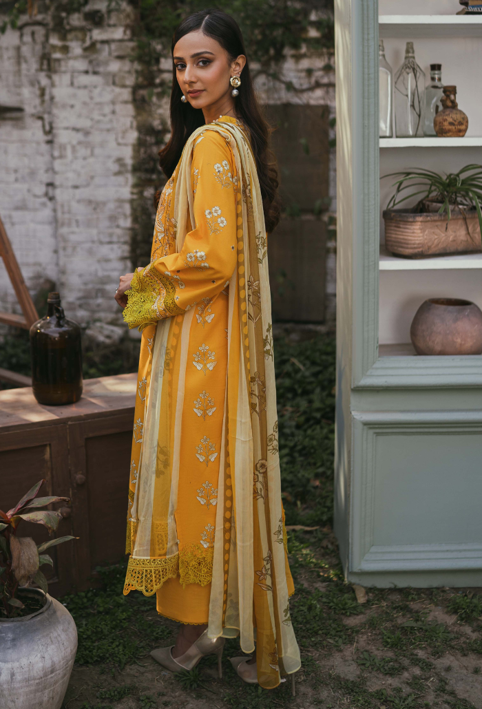 Humdum | Gardenia Lawn | D05 - by - Libasekhas UK - Registered Vendor of : HumDum - 100% Original Designer Dresss