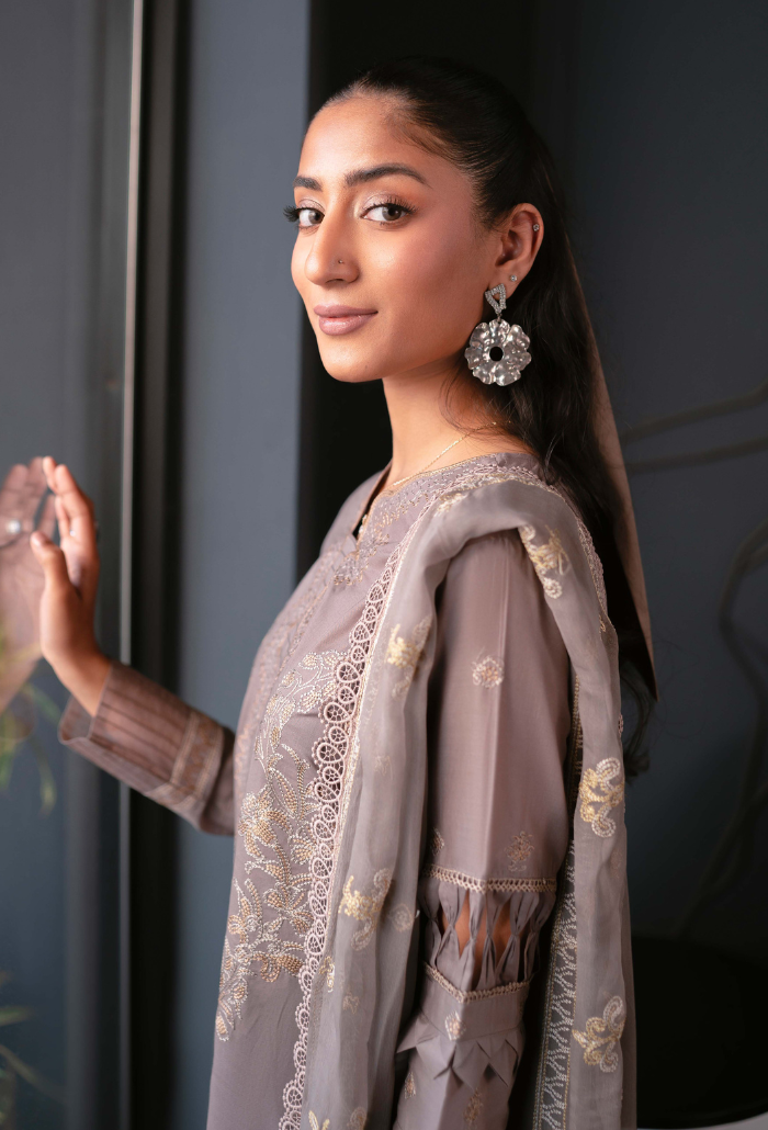 Humdum | Meraki Lawn 24 | d07 - by - Libasekhas UK - Registered Vendor of : HumDum - 100% Original Designer Dresss