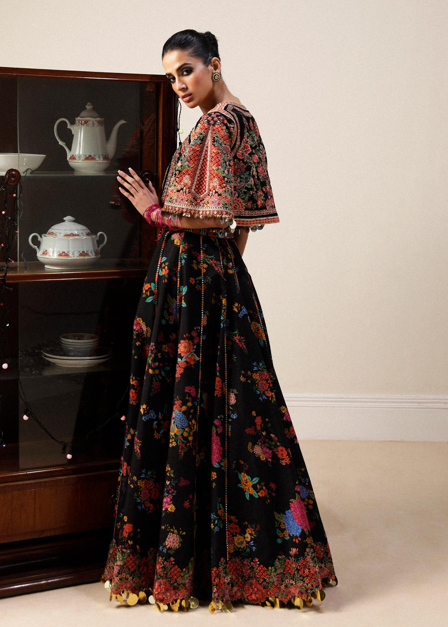 Hussain Rehar | Luxury Formals | Kala - by - Libasekhas UK - Registered Vendor of : Hussain Rehar - 100% Original Designer Dresss