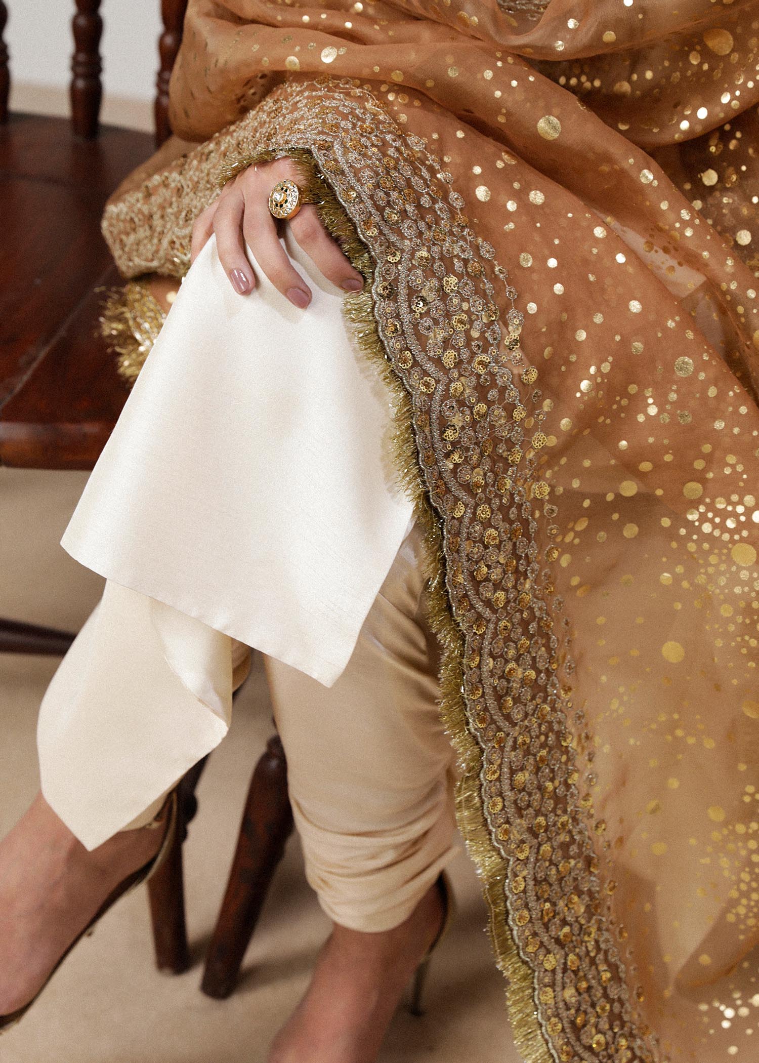 Hussain Rehar | Luxury Formals | Paara - by - Libasekhas UK - Registered Vendor of : Hussain Rehar - 100% Original Designer Dresss