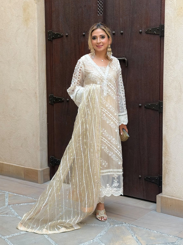 Layla Chatoor | Luxury Pret | Off-White Chikankari Set - by Libasekhas UK - Registered Vendor of : Layla Chatoor - 100% Original Designer Dress