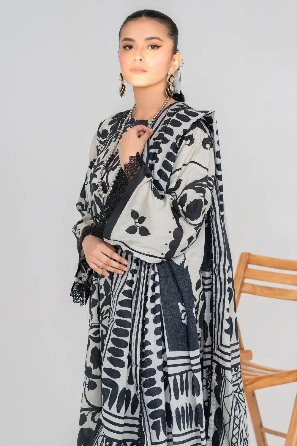 Ittehad | Printed Lawn 24 | IP3P08-3PS-LGY - by - Libasekhas UK - Registered Vendor of : Ittehad - 100% Original Designer Dresss