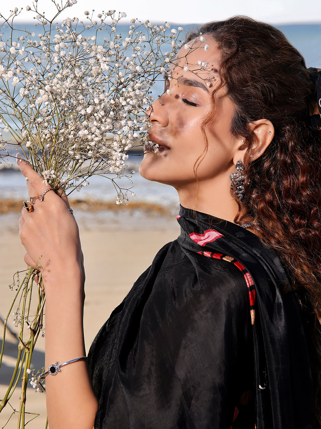 Izel | Saahil Signature Lawn 24 | NUREH - by - Libasekhas UK - Registered Vendor of : Izel - 100% Original Designer Dresss