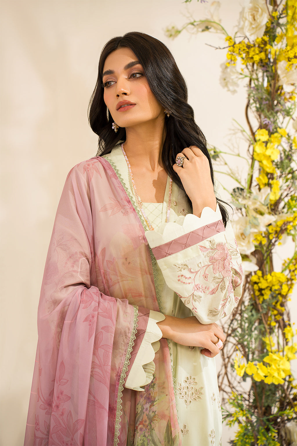 Iznik | Lawnkari 24 | UE-198 SILKGREEN - by - Libasekhas UK - Registered Vendor of : Iznik - 100% Original Designer Dresss