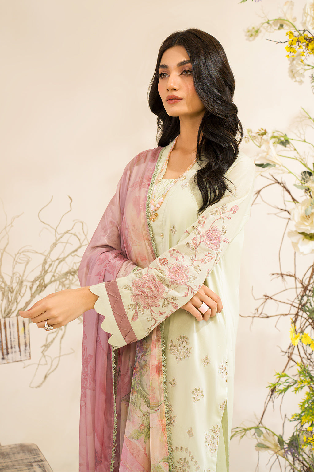 Iznik | Lawnkari 24 | UE-198 SILKGREEN - by - Libasekhas UK - Registered Vendor of : Iznik - 100% Original Designer Dresss