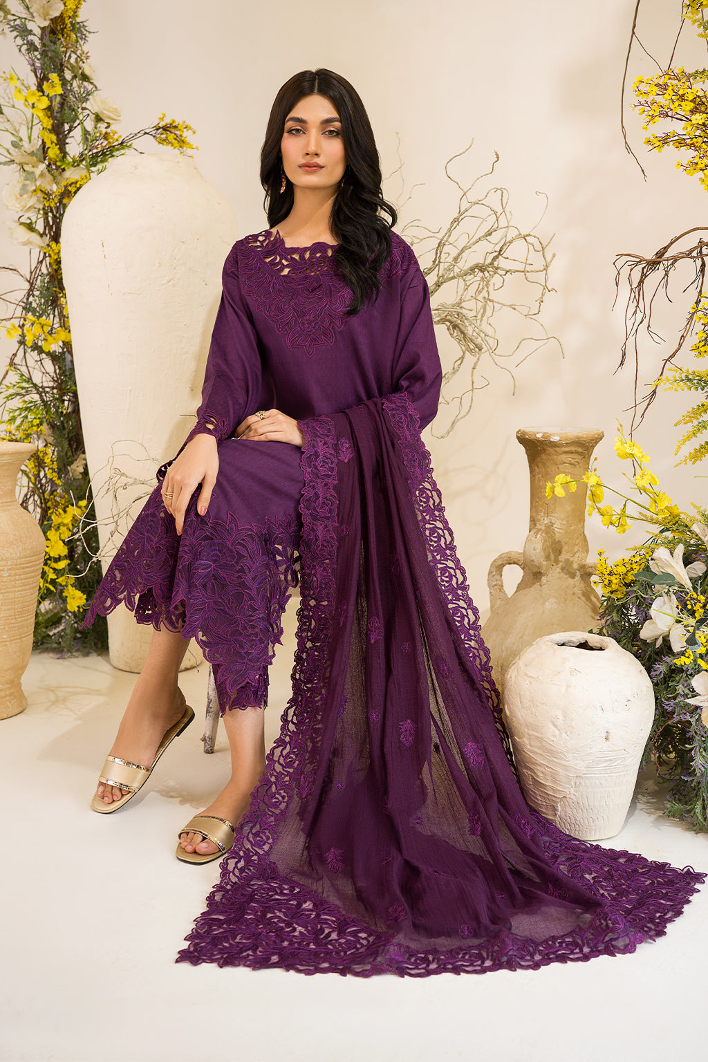 Iznik | Lawnkari 24 | UE-209 QUAGMIRE - by - Libasekhas UK - Registered Vendor of : Iznik - 100% Original Designer Dresss