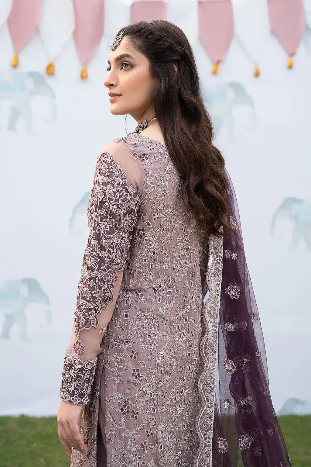 Iznik | Shendi Luxury Formals 23 | ISC-05 KAAFISHA - by - Libasekhas UK - Registered Vendor of : Iznik - 100% Original Designer Dresss