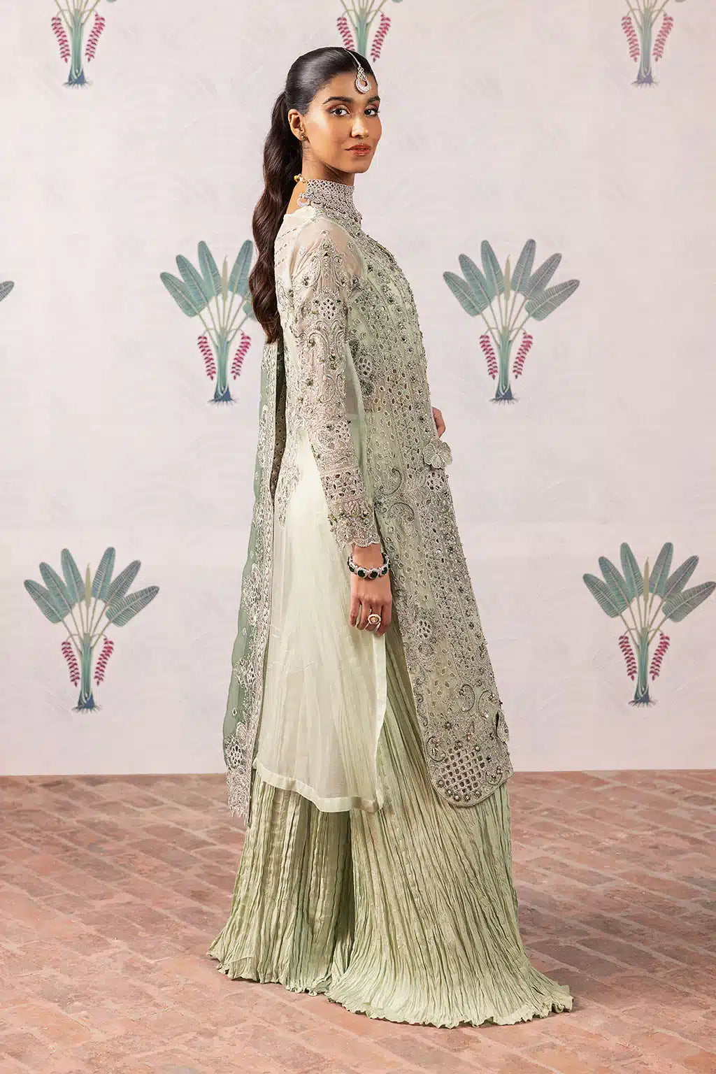 Iznik | Shendi Luxury Formals 23 | ISC-06 TEHAR - by - Libasekhas UK - Registered Vendor of : Iznik - 100% Original Designer Dresss