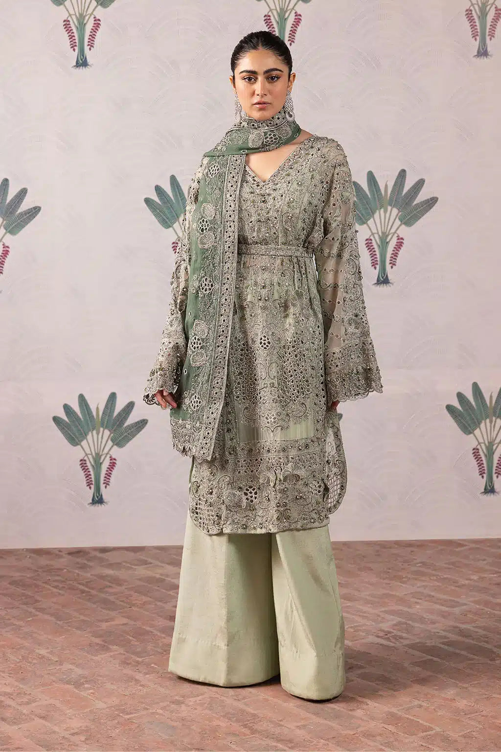 Iznik | Shendi Luxury Formals 23 | ISC-06 TEHAR - by - Libasekhas UK - Registered Vendor of : Iznik - 100% Original Designer Dresss
