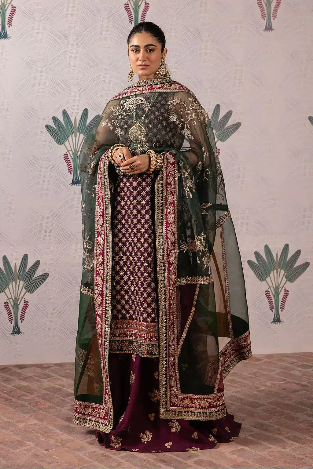 Iznik | Shendi Luxury Formals 23 | ISC-07 NAURATAAN - by - Libasekhas UK - Registered Vendor of : Iznik - 100% Original Designer Dresss