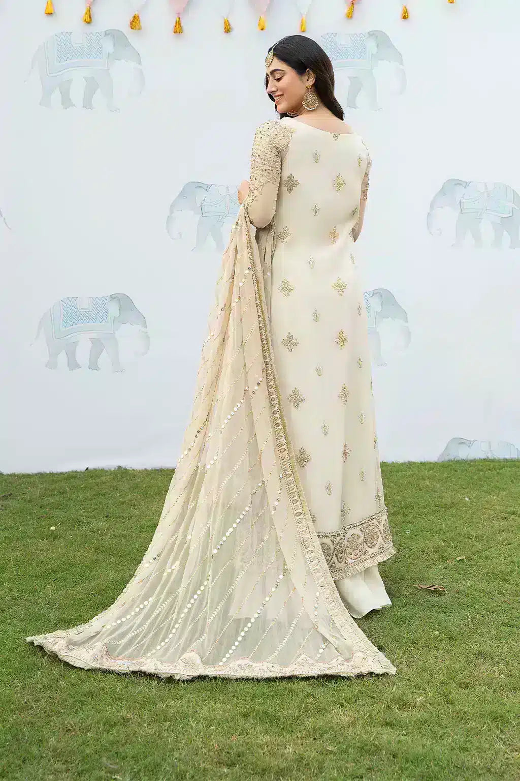 Iznik | Shendi Luxury Formals 23 | ISC-03 MAIYAA - by - Libasekhas UK - Registered Vendor of : Iznik - 100% Original Designer Dresss