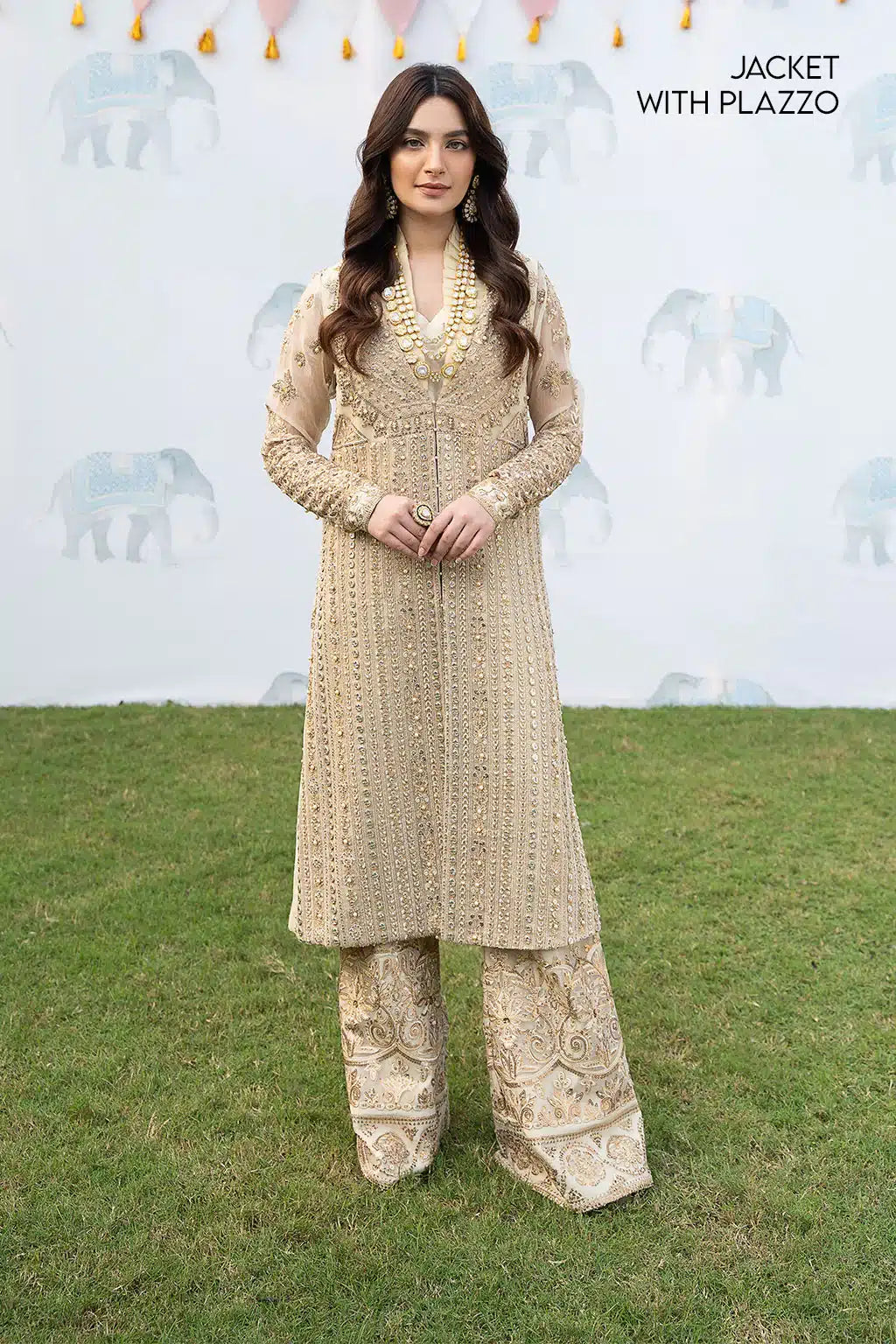 Iznik | Shendi Luxury Formals 23 | ISC-03 MAIYAA - by - Libasekhas UK - Registered Vendor of : Iznik - 100% Original Designer Dresss