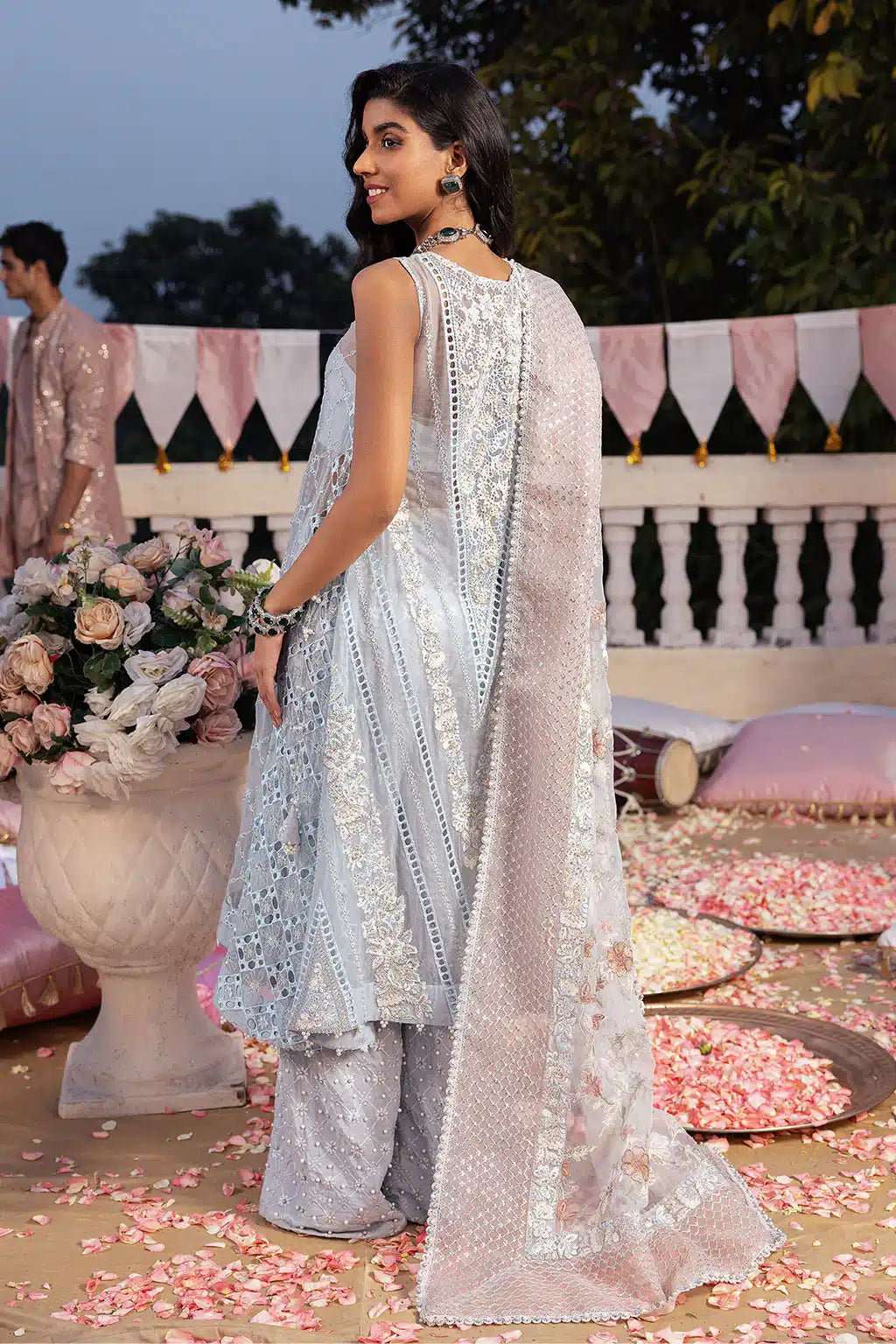 Iznik | Shendi Luxury Formals 23 | ISC-02 FEROZA - by - Libasekhas UK - Registered Vendor of : Iznik - 100% Original Designer Dresss