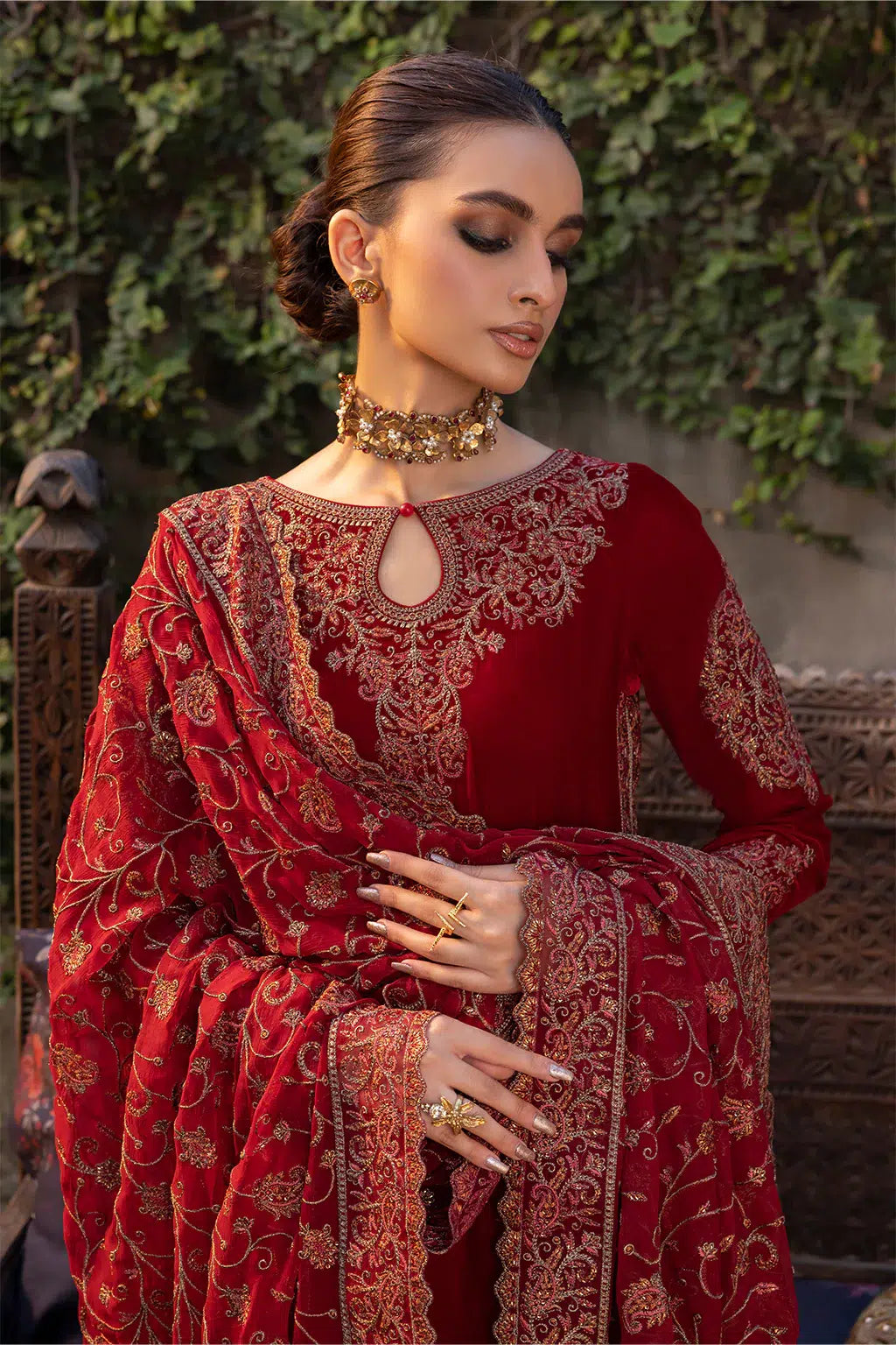 Iznik | Festive Velvet 23 | IV-37 MANIJEH - by - Libasekhas UK - Registered Vendor of : Iznik - 100% Original Designer Dresss