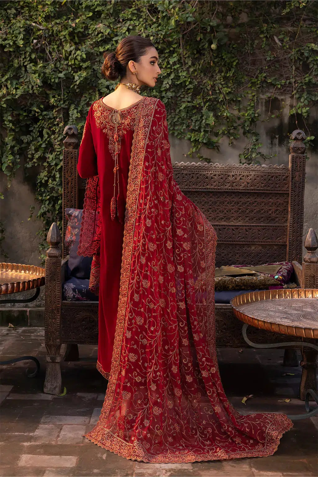 Iznik | Festive Velvet 23 | IV-37 MANIJEH - by - Libasekhas UK - Registered Vendor of : Iznik - 100% Original Designer Dresss