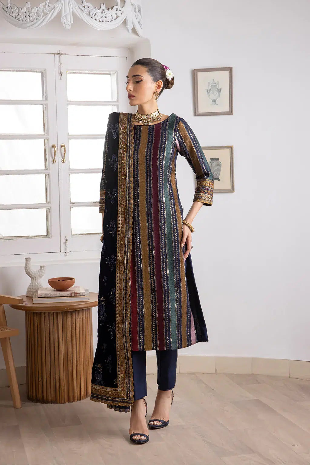Iznik | Festive Velvet 23 | IV-29 SITARAH - by - Libasekhas UK - Registered Vendor of : Iznik - 100% Original Designer Dresss