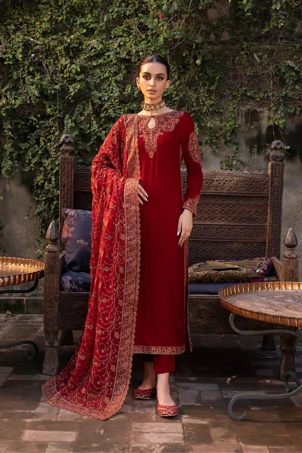 Iznik | Festive Velvet 23 | IV-37 MANIJEH - by - Libasekhas UK - Registered Vendor of : Iznik - 100% Original Designer Dresss