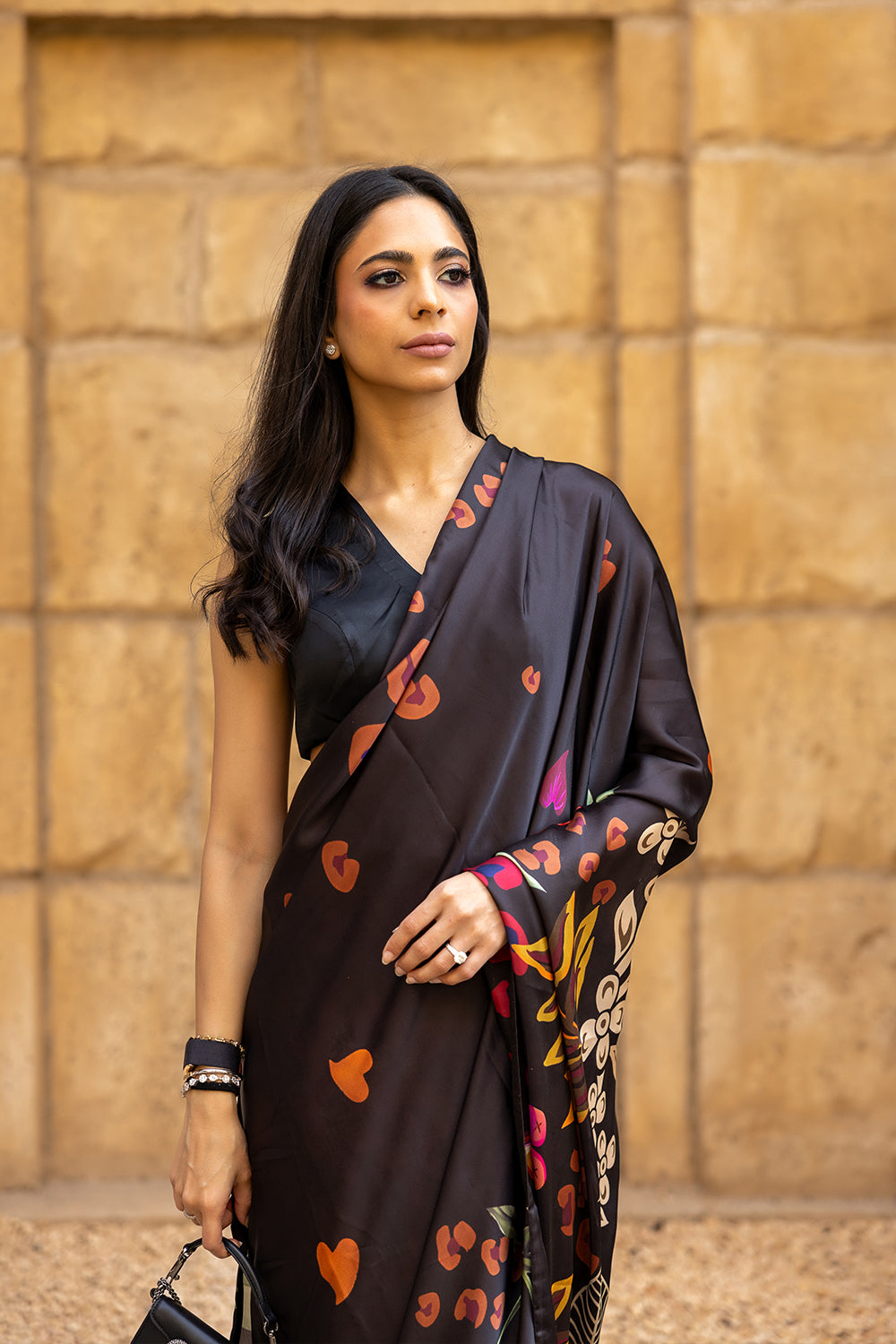 Saira Rizwan | Resort Collection 25 | VIOLA-SRRC06-25 - by - Libasekhas UK - Registered Vendor of : Saira Rizwan - 100% Original Designer Dresss