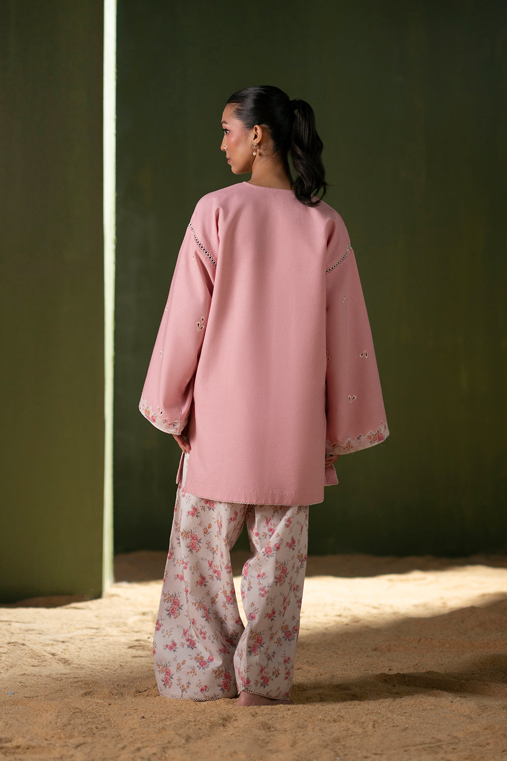 Saira Rizwan | Joolie Co ords | JOOLIE PINK - JBP25-08 - by Libasekhas UK - Registered Vendor of : Saira Rizwan - 100% Original Designer Dress