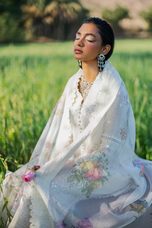 Sana Safinaz | Luxury Lawn Collection | 005A - Luxury -  Libasekhas