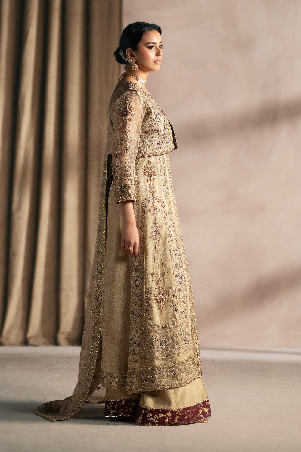 Maryum N Maria | Luna Formals | LIARA - by - Libasekhas UK - Registered Vendor of : Maryum N Maria - 100% Original Designer Dresss