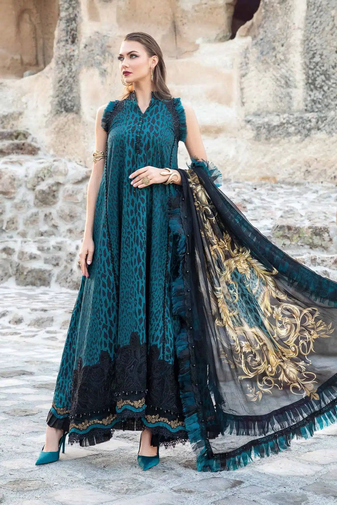 Maria B | M Prints Winter 23 | MPT-2010-B - by - Libasekhas UK - Registered Vendor of : Maria B - 100% Original Designer Dresss