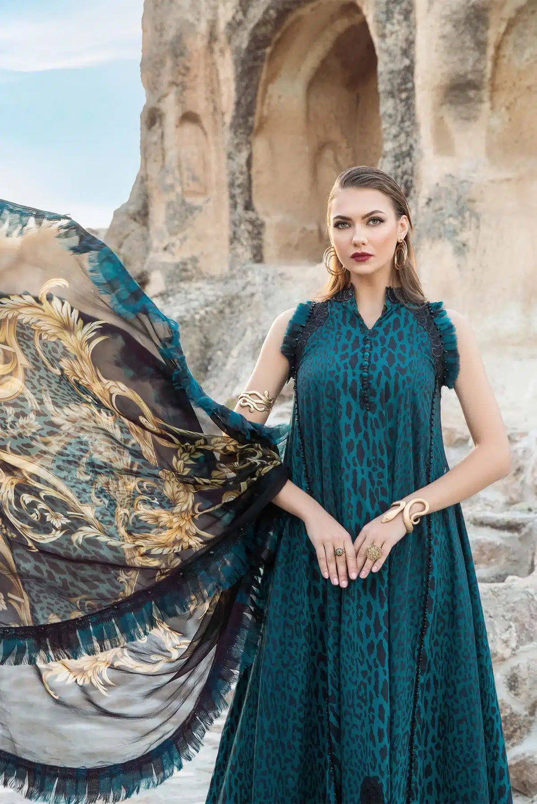 Maria B | M Prints Winter 23 | MPT-2010-B - by - Libasekhas UK - Registered Vendor of : Maria B - 100% Original Designer Dresss